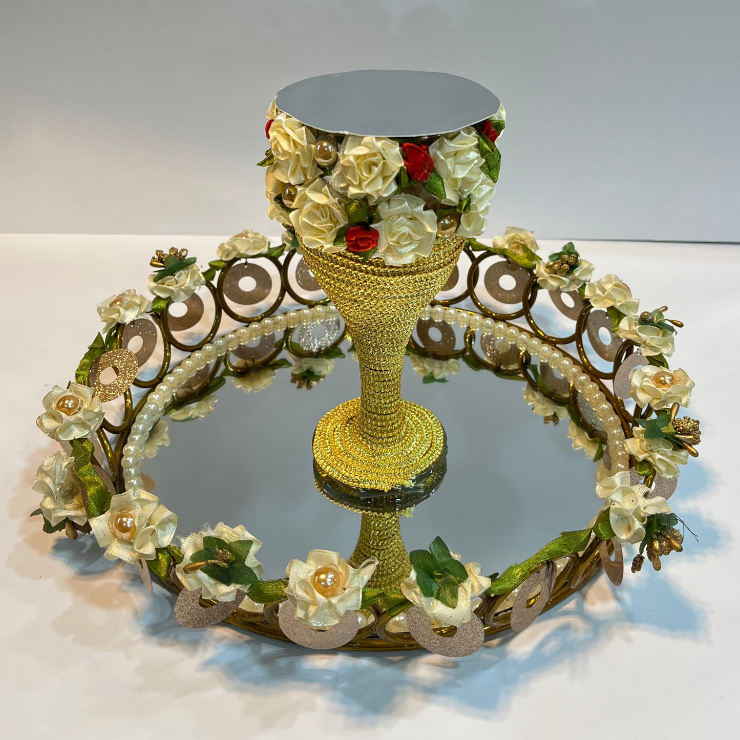Golden Doodh Pilai Glass with Special Metallic Mirror Tray