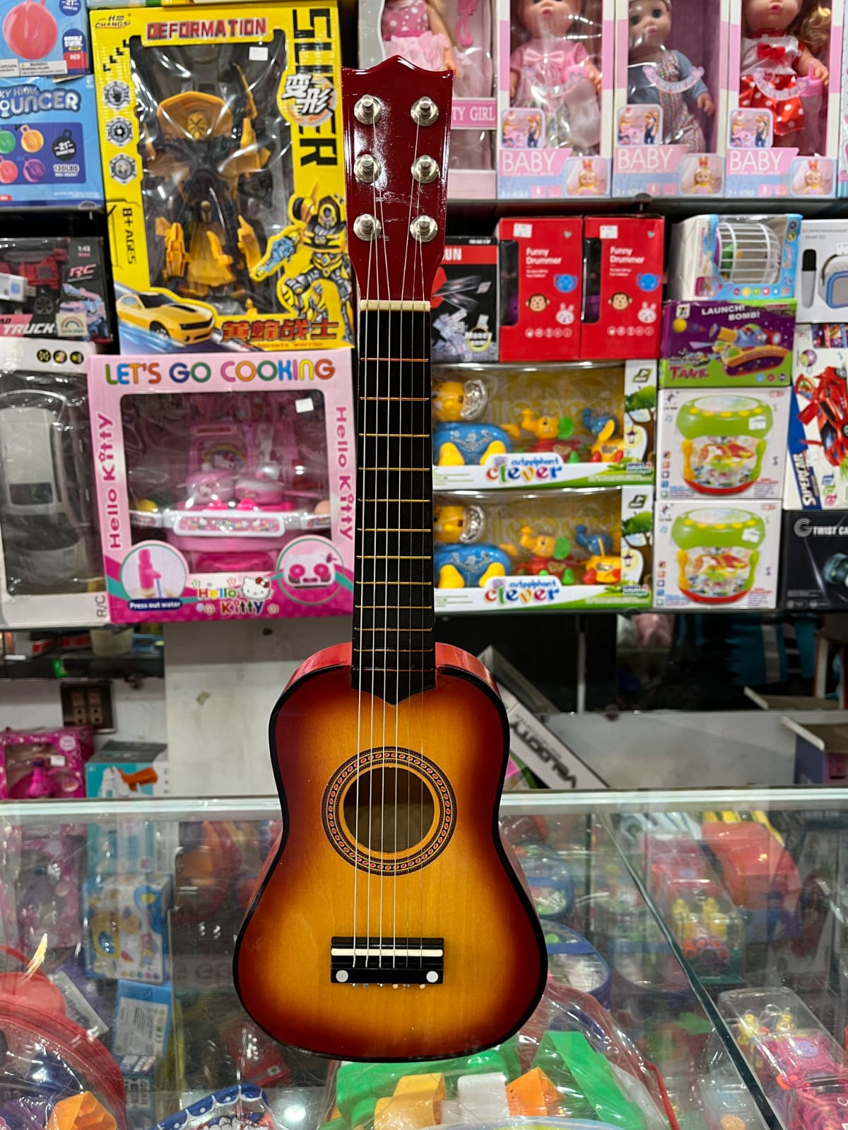 MelodyCraft Junior Acoustic Guitar – Sunburst Edition - Original Wood