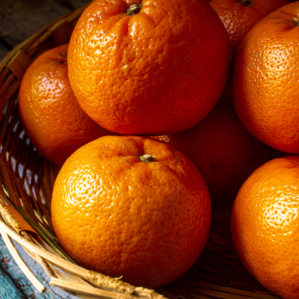 Farm Fresh Kinnow - Sweetest Winter Treasure - 100% Juicy