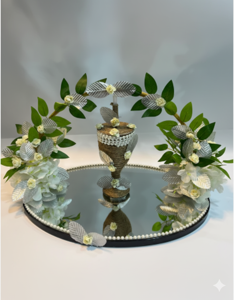 Jute Leafs Doodh Pilai Glass - Mirror Base